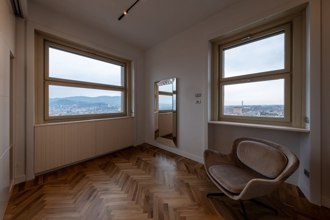 Luxury Apartment with balcony